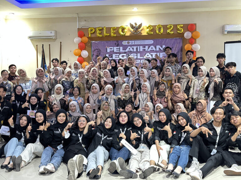 Pelatihan Legislatif DPM FMIPA 2025 : Mewujudkan Legislasi Demokratis yang Berintegritas dengan Membentuk Legislator Muda yang Adaptif, Inovatif, dan Berperan Aktif dalam Membangun Transformasi Positif